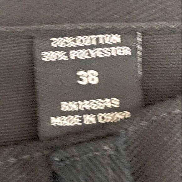 Finest Thread Luxury Goods-Black Shorts with Space Theme Patches - size 38 NWOT - Picture 3 of 12